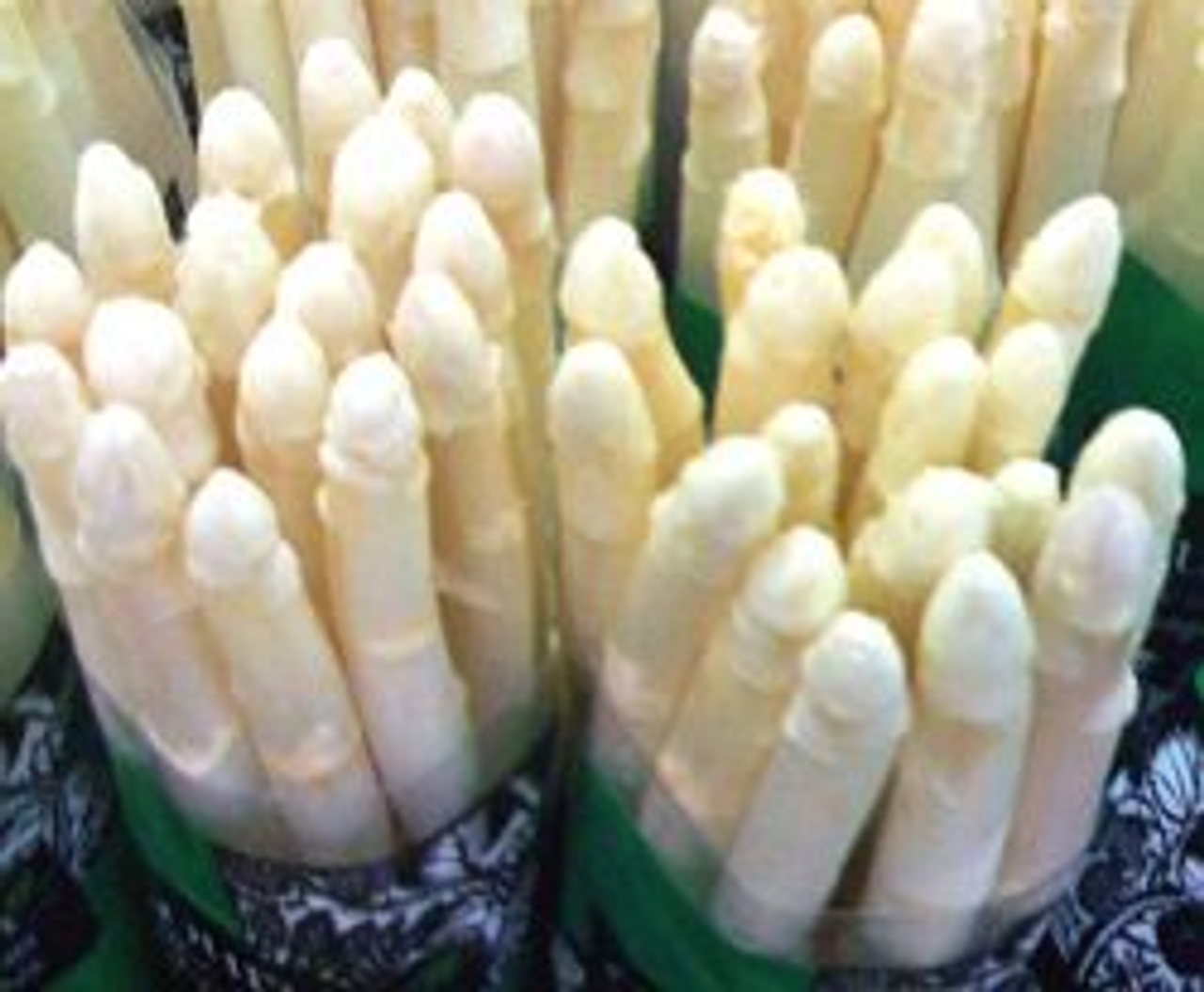 'Gus are us: Bier Markt cheers for the white stalks (Photo by Niall Kennedy)