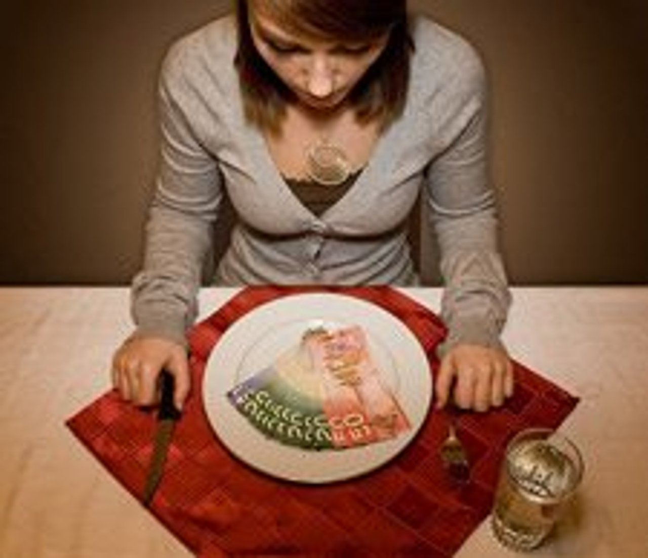 Dear Urban Diplomat: how do I say no to philanthropic colleagues who invite me to $1,000-a-plate dinners?