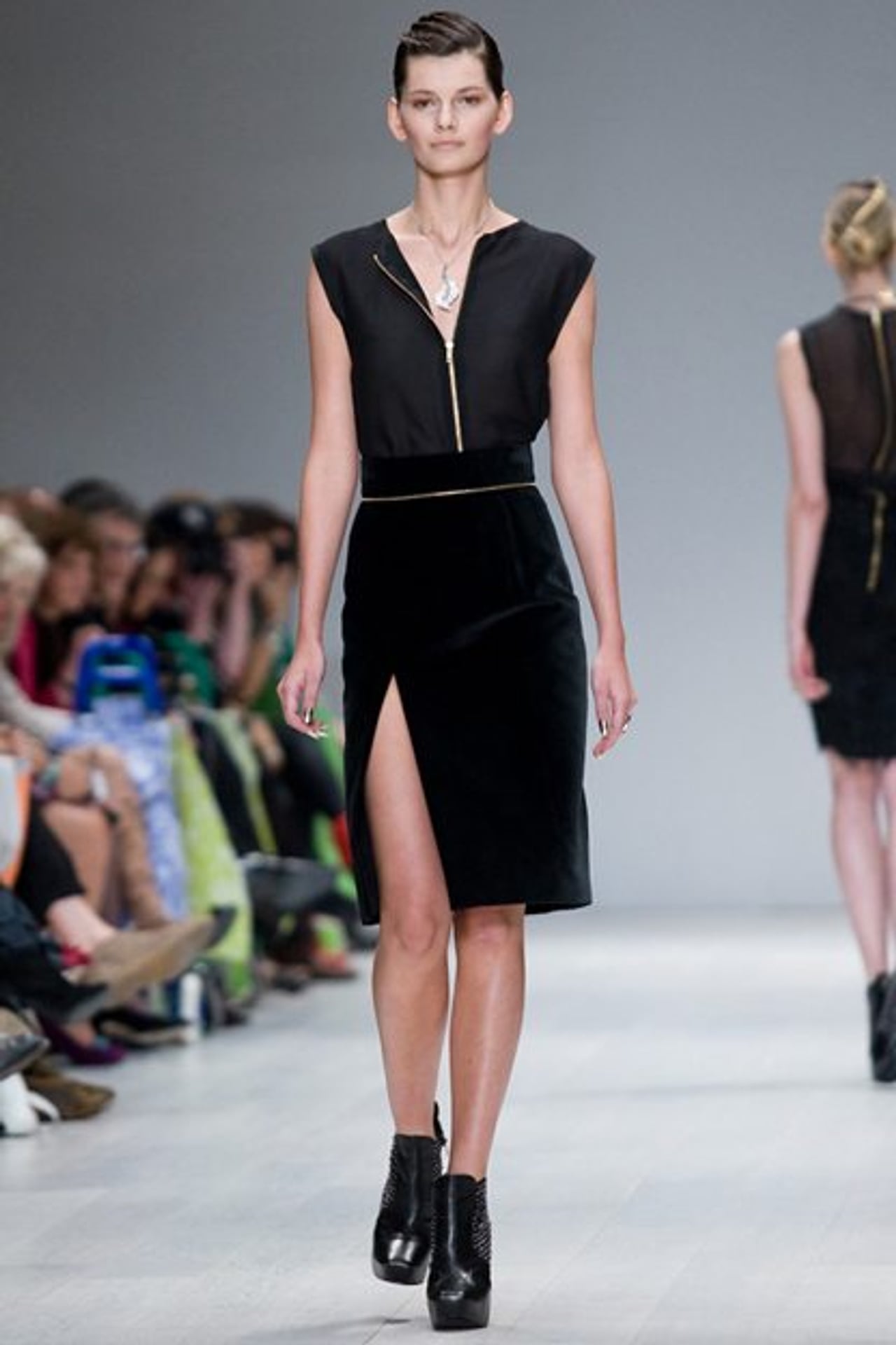 PHOTO GALLERY: see Amanda Lew Kee’s fall/winter 2011 collection