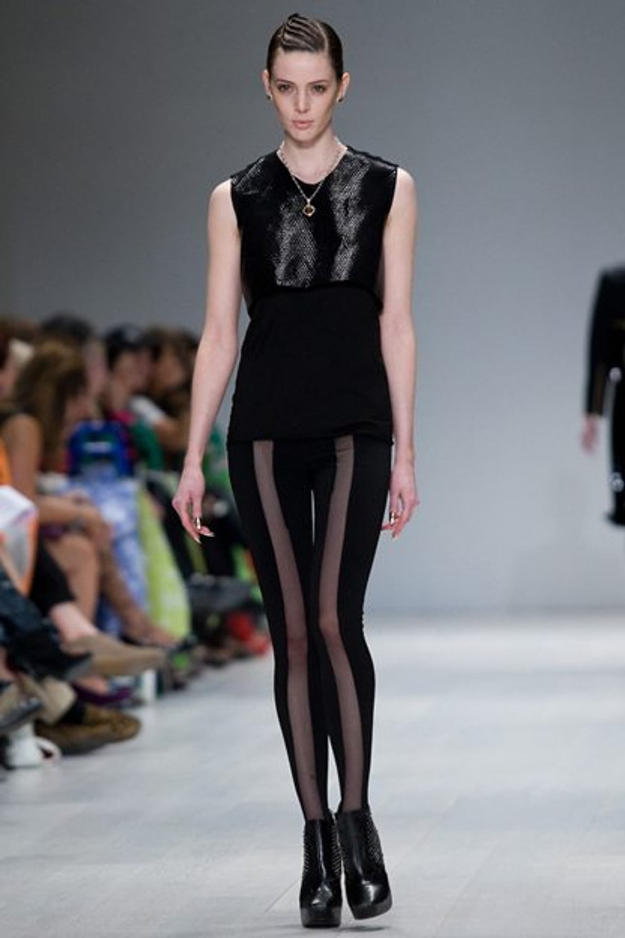 PHOTO GALLERY: see Amanda Lew Kee’s fall/winter 2011 collection