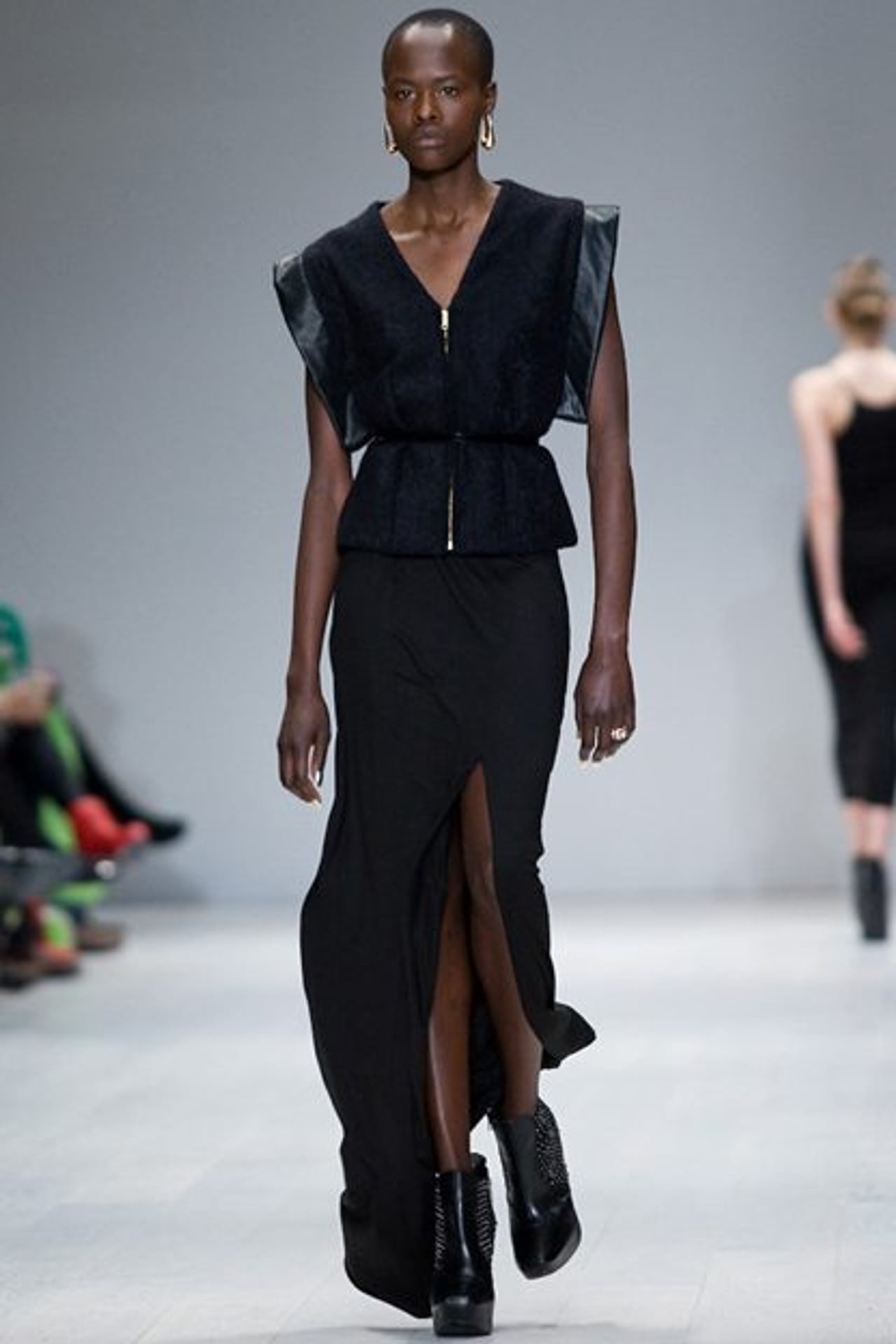 PHOTO GALLERY: see Amanda Lew Kee’s fall/winter 2011 collection