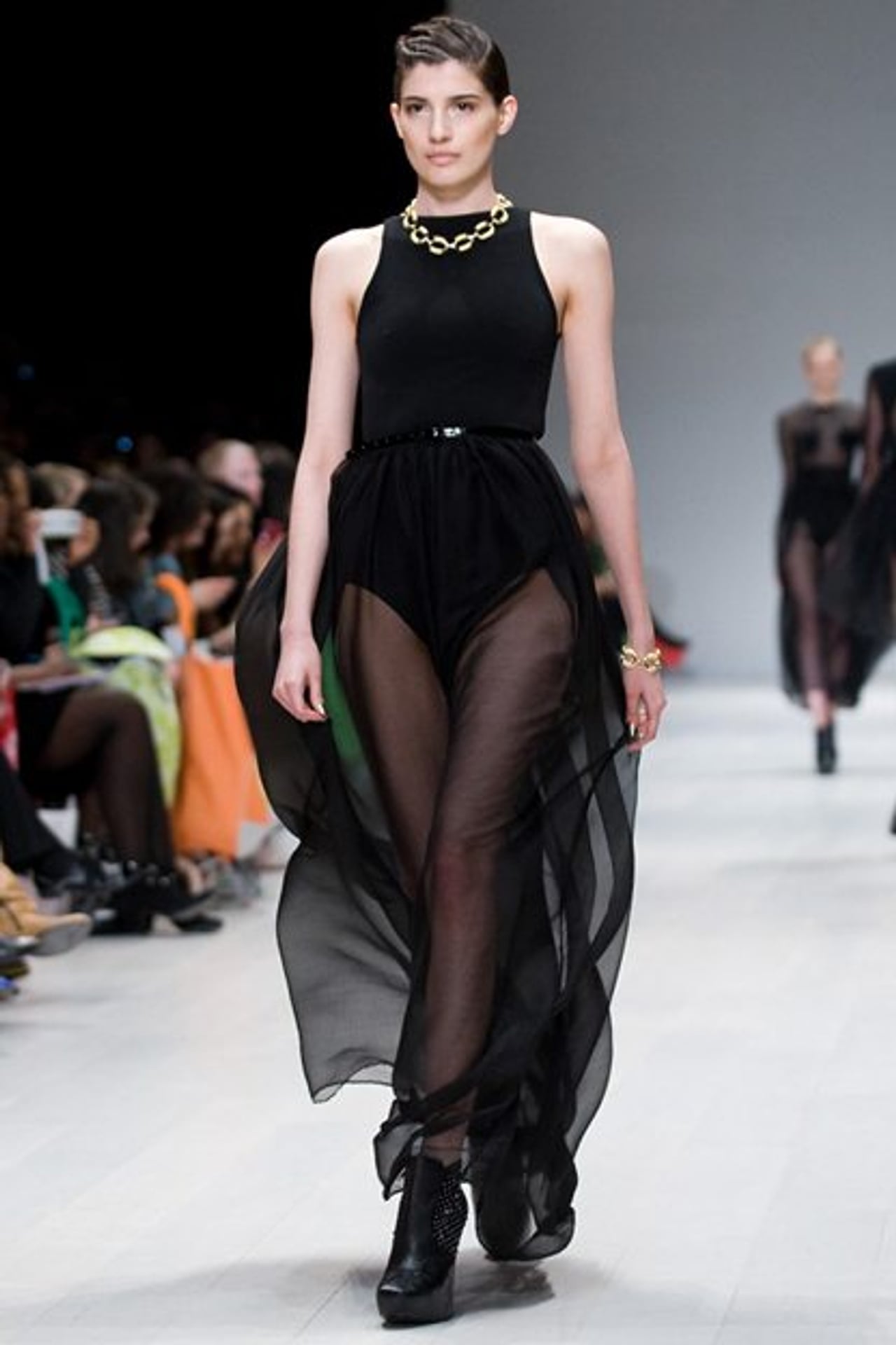 PHOTO GALLERY: see Amanda Lew Kee’s fall/winter 2011 collection