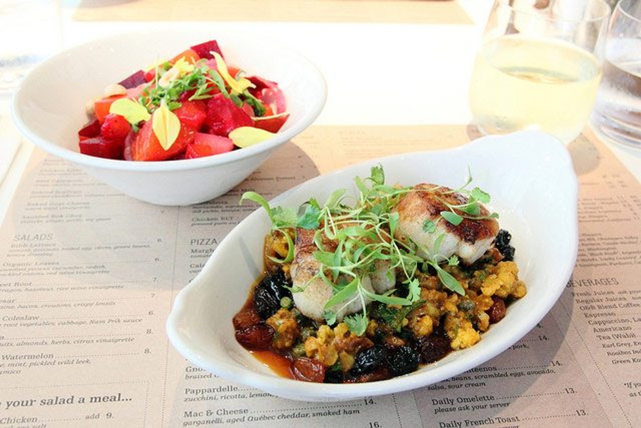 O&B Canteen’s beet root salad and seared scallops (Image: Renée Suen)