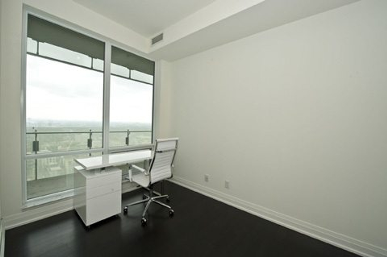 House of the Week: $1.9 million for a condo atop the TIFF Bell Lightbox
