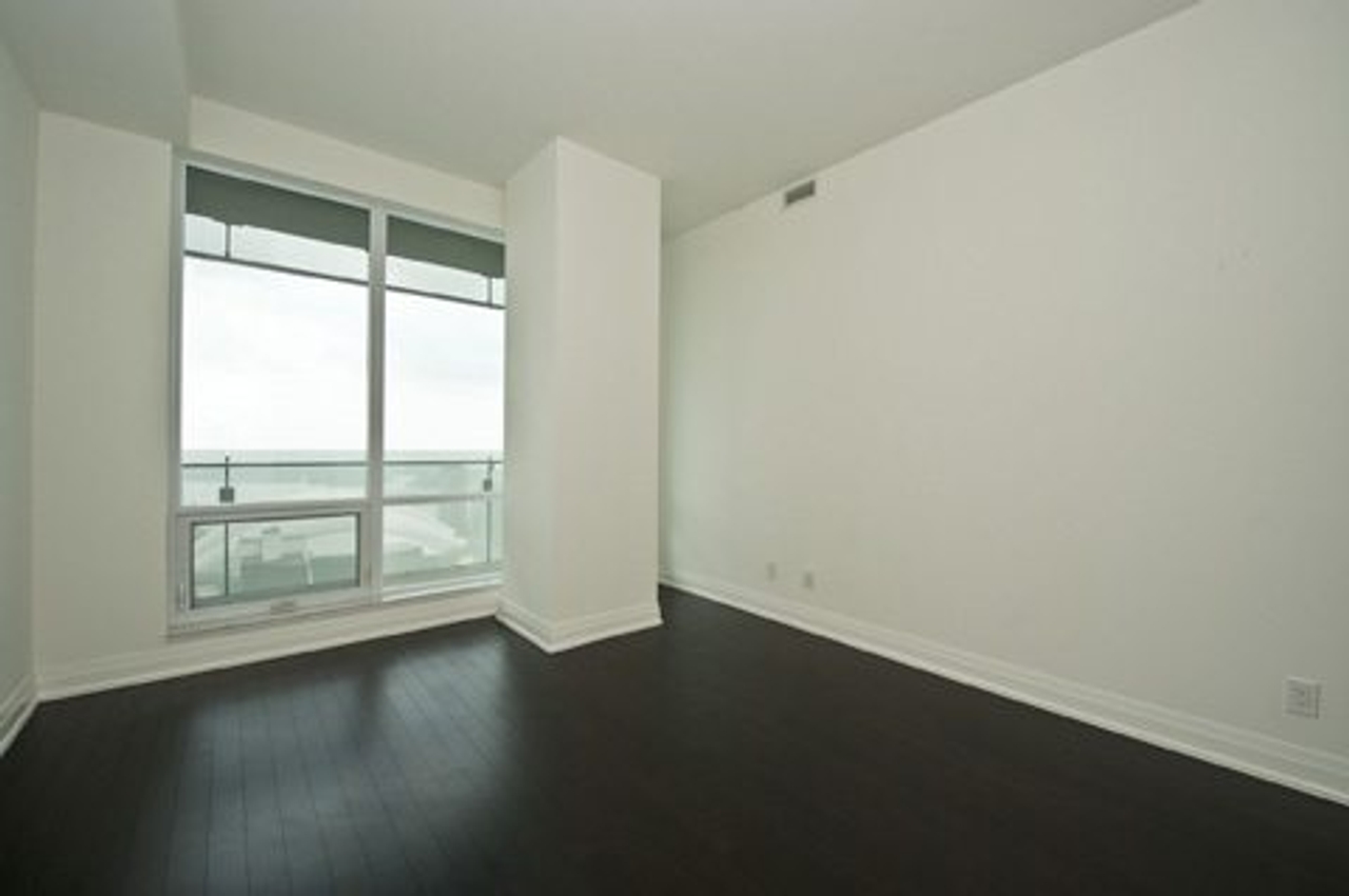 House of the Week: $1.9 million for a condo atop the TIFF Bell Lightbox