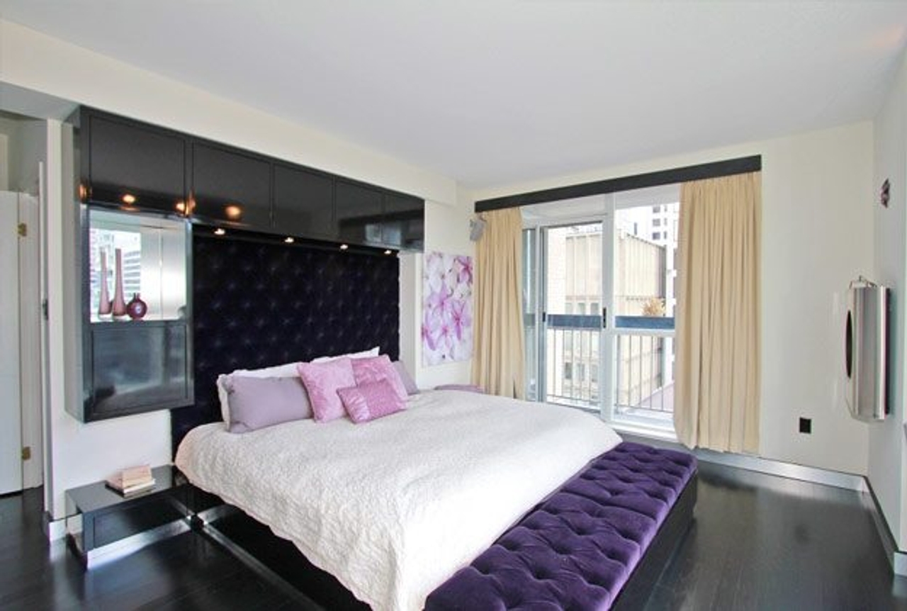 House of the Week: $1 million for a Yorkville sub-penthouse condo that’s styled like a clubland lounge