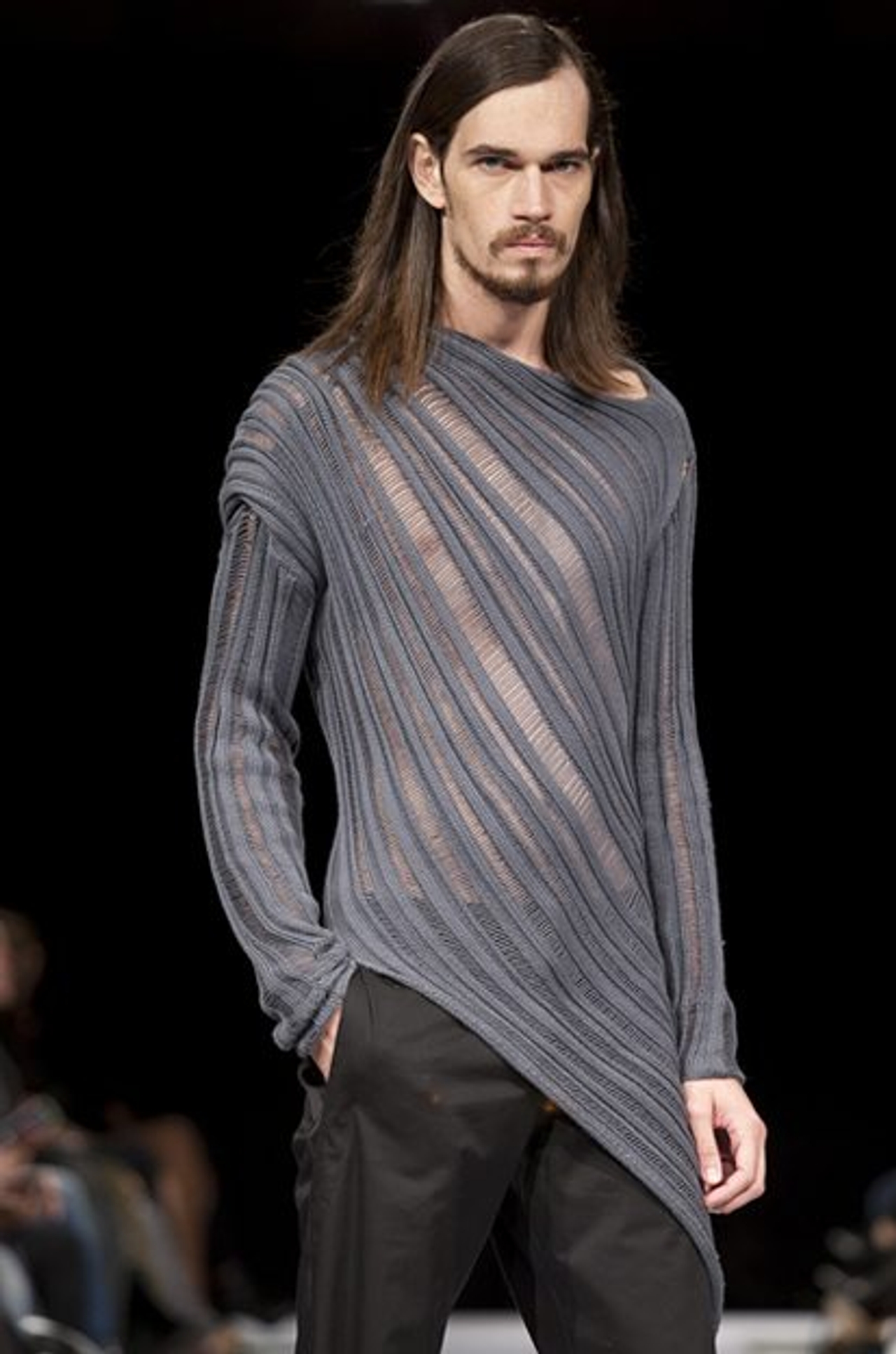 Todd Lynn packs the house at the Ritz-Carlton for the last runway of “the ShOws” series