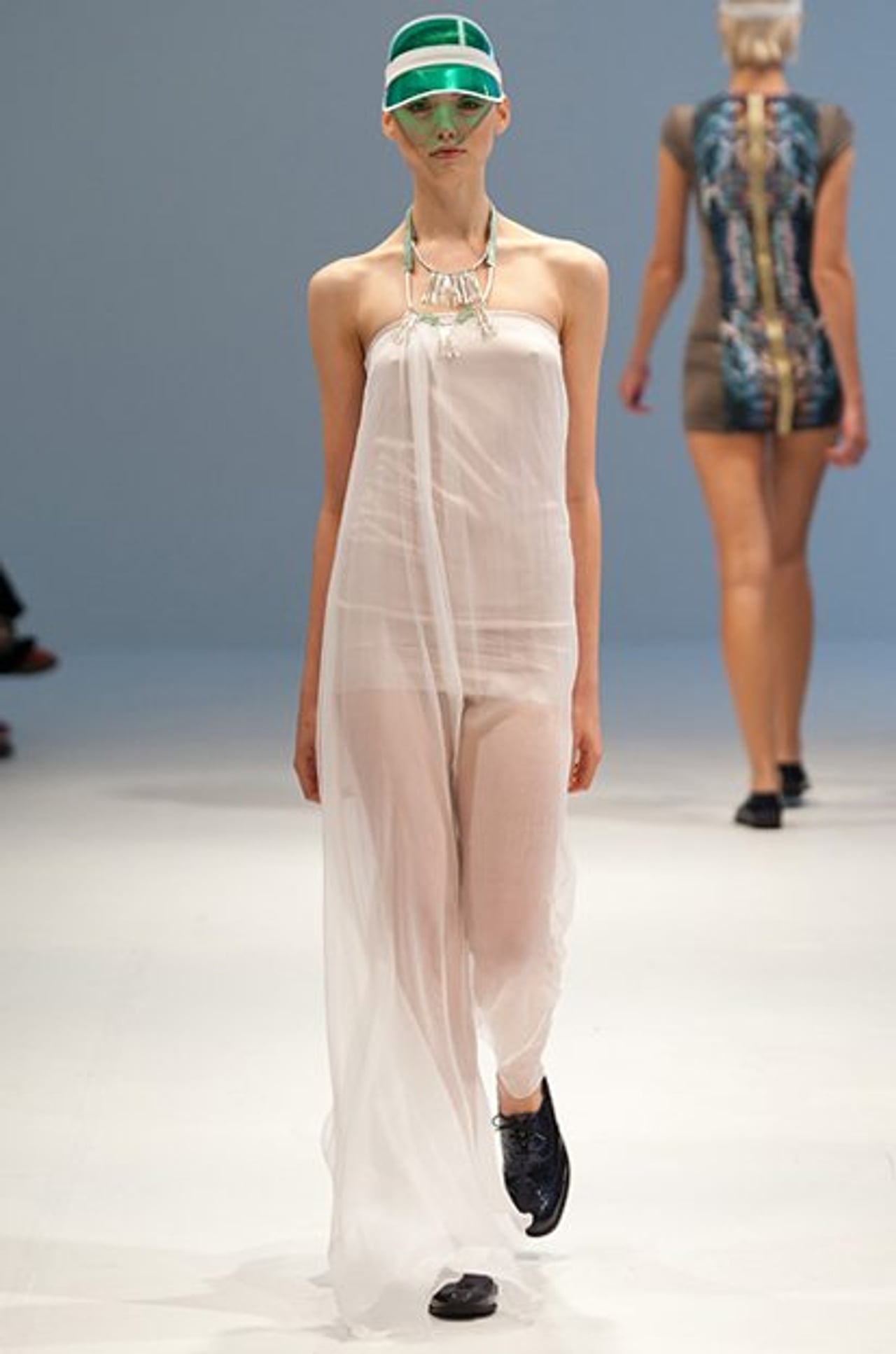 Gallery: 16 looks from Amanda Lew Kee’s all-grown-up spring/summer 2012 collection