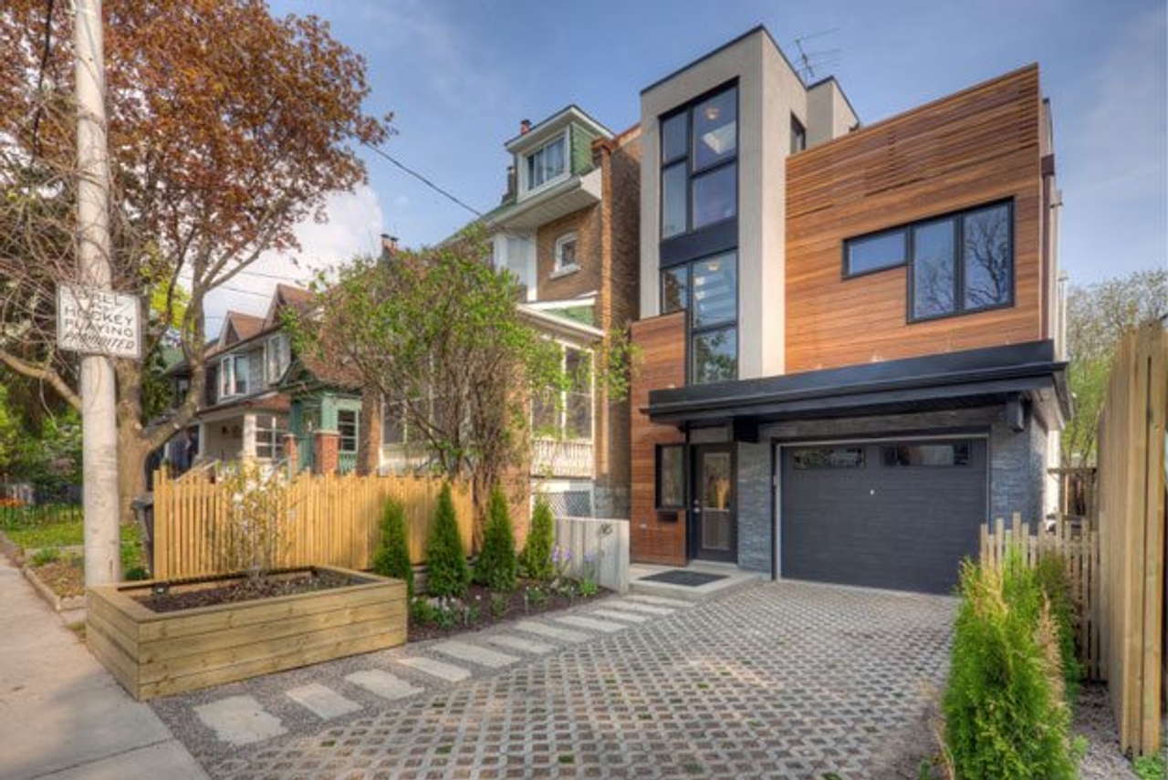 House of the Week: $1.2 million for a modern, eco-conscious home in Hillcrest Park
