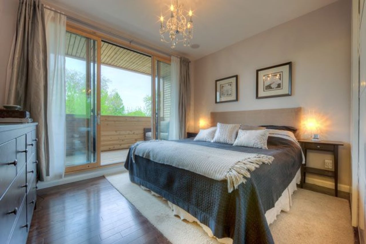 House of the Week: $1.2 million for a modern, eco-conscious home in Hillcrest Park