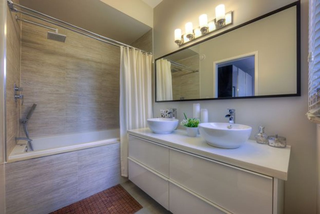 House of the Week: $1.2 million for a modern, eco-conscious home in Hillcrest Park