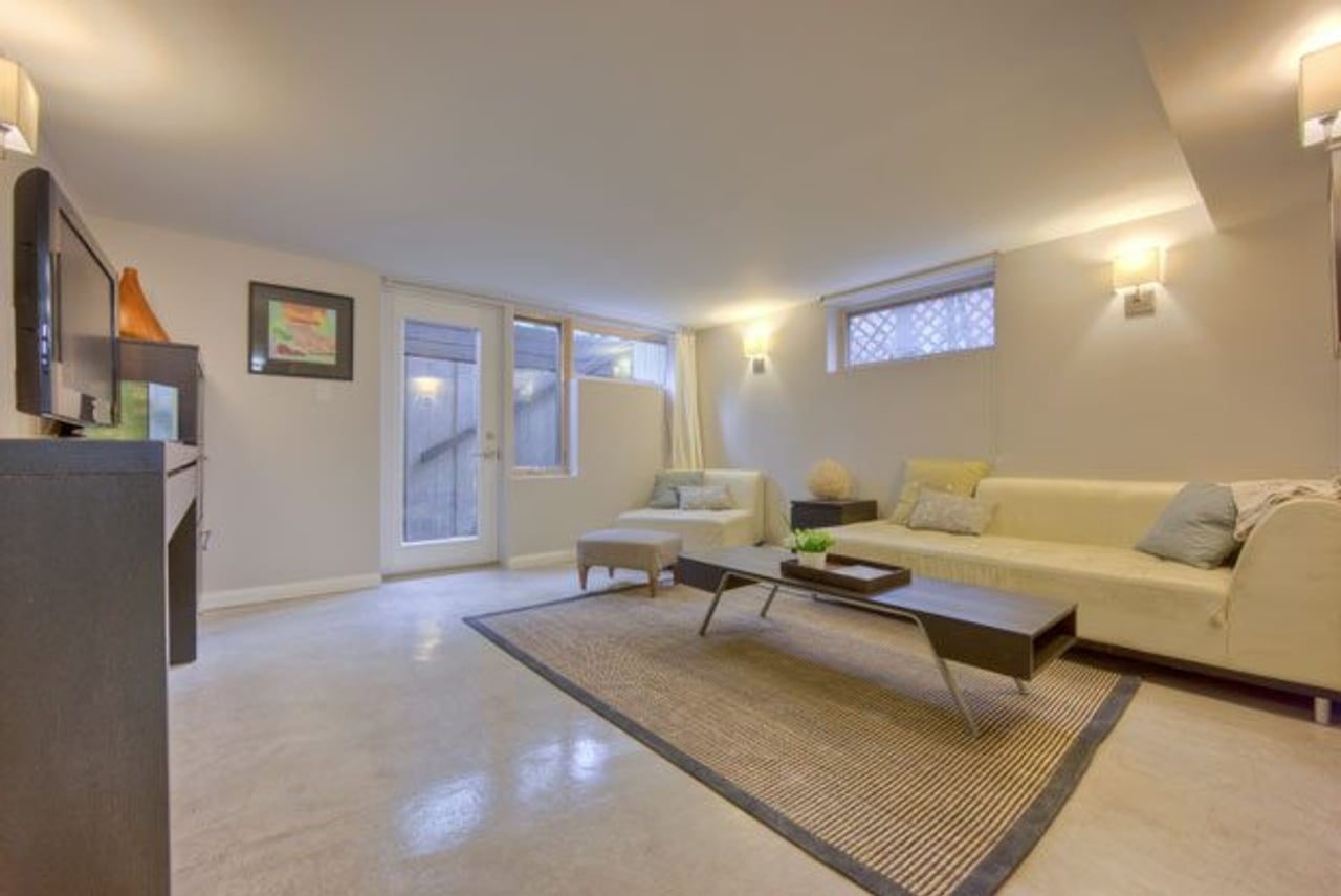 House of the Week: $1.2 million for a modern, eco-conscious home in Hillcrest Park