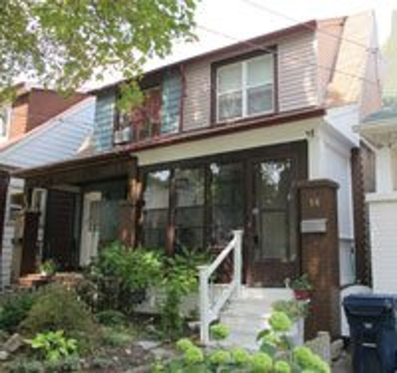 16 Murdock Avenue