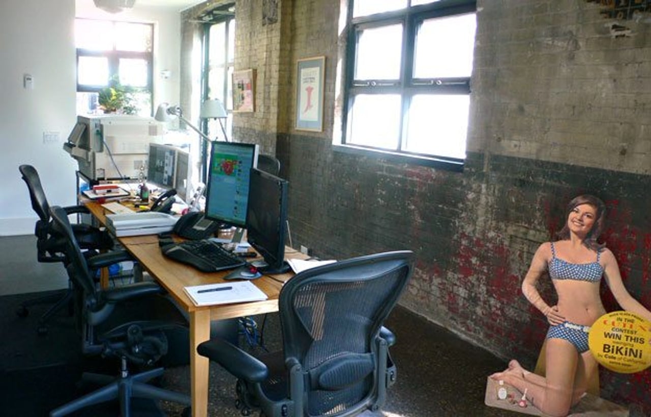 Office Space: $750 per month for a sunny vintage spot near Dufferin Grove