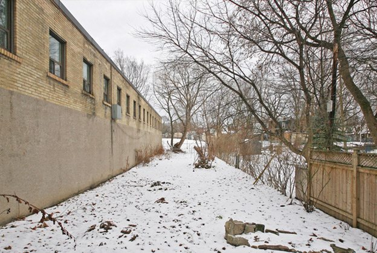 House of the Week: $349,000 for architect Rohan Walters’ colourful Coxwell tower