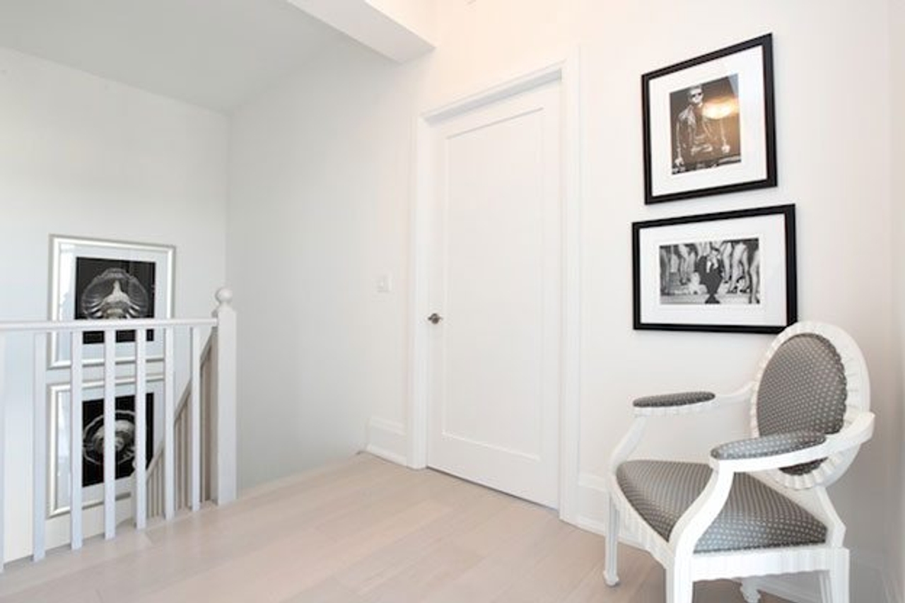 Condomonium: $2.5 million for a prim and trim midtown penthouse
