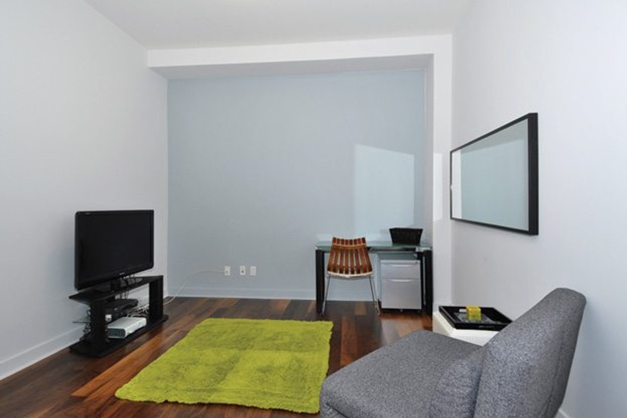 1842 Queen Street East, Unit 304