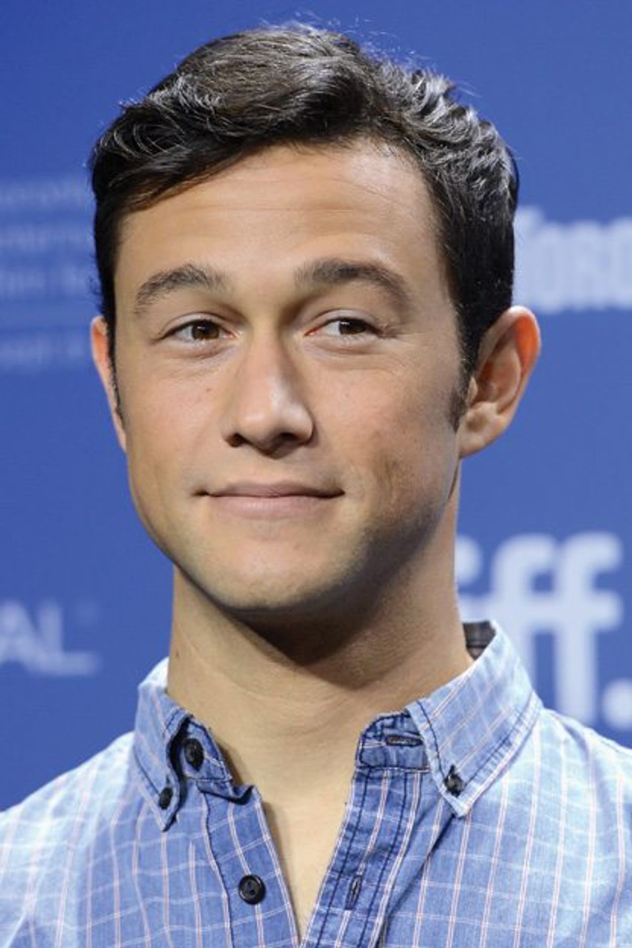 TIFF PRESS CONFERENCE: Bruce Willis on Joseph Gordon-Levitt playing Bruce Willis in Looper