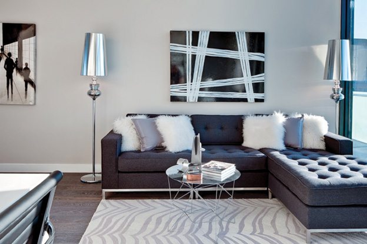 25 Stafford Street, Penthouse 906