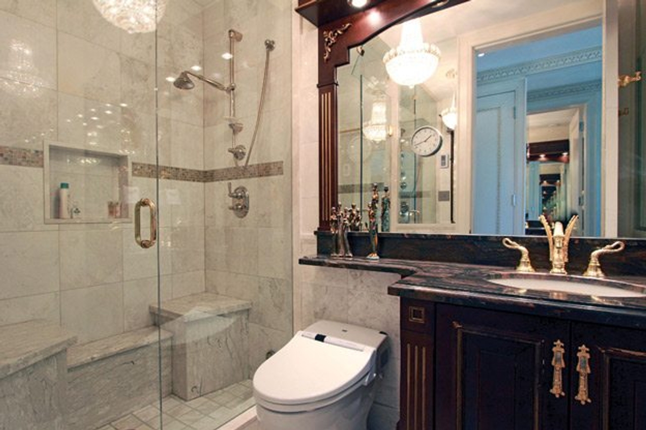 80 Yorkville Avenue, unit 1401