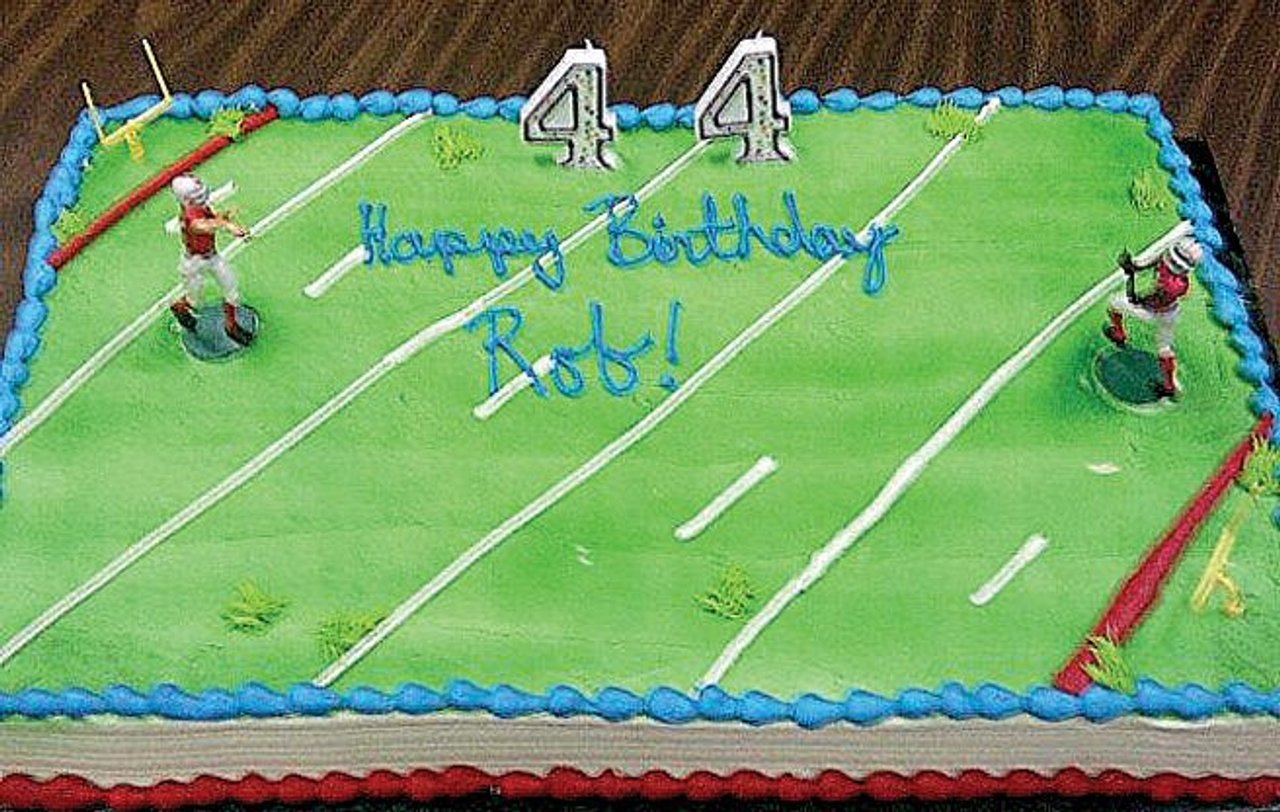 Rob Ford Photo LOLz: The Mayor Gets The Saddest Birthday Cake Ever