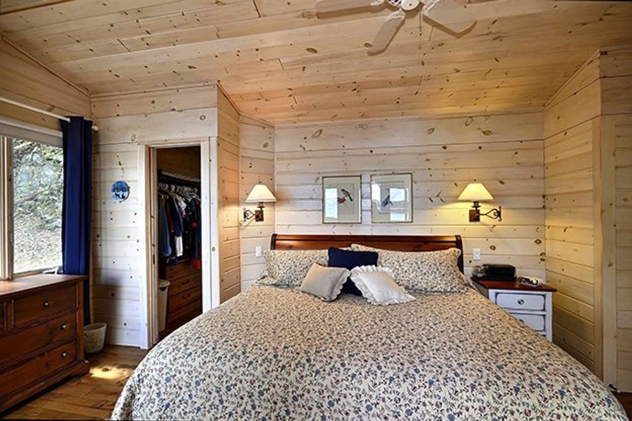 Cottage of the Week: 1983 South Portage Road