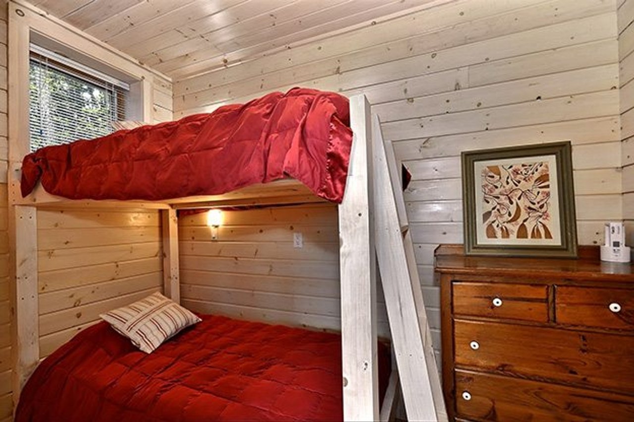 Cottage of the Week: 1983 South Portage Road