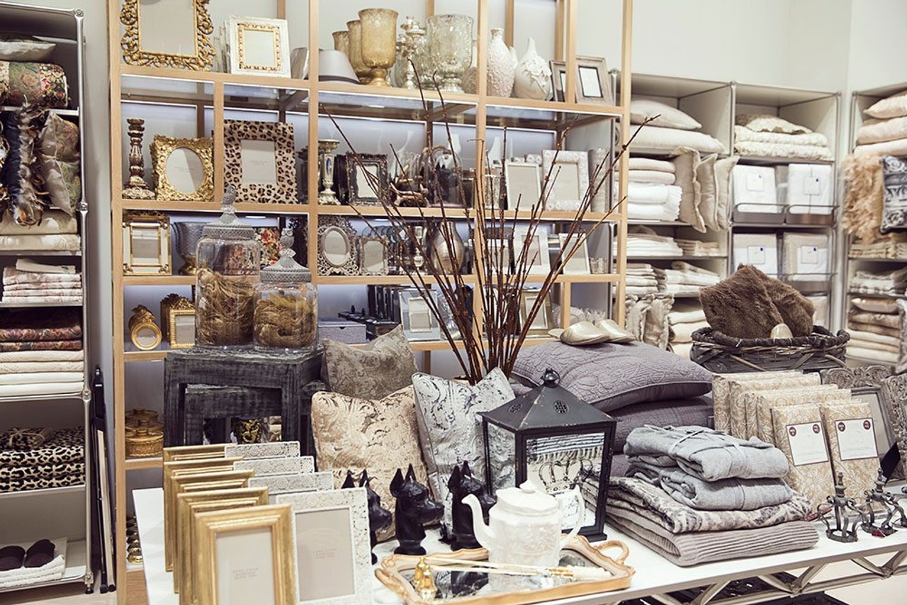 Store Guide Zara Home, the Spanish fastfashion giant’s new decor store in Yorkdale Mall