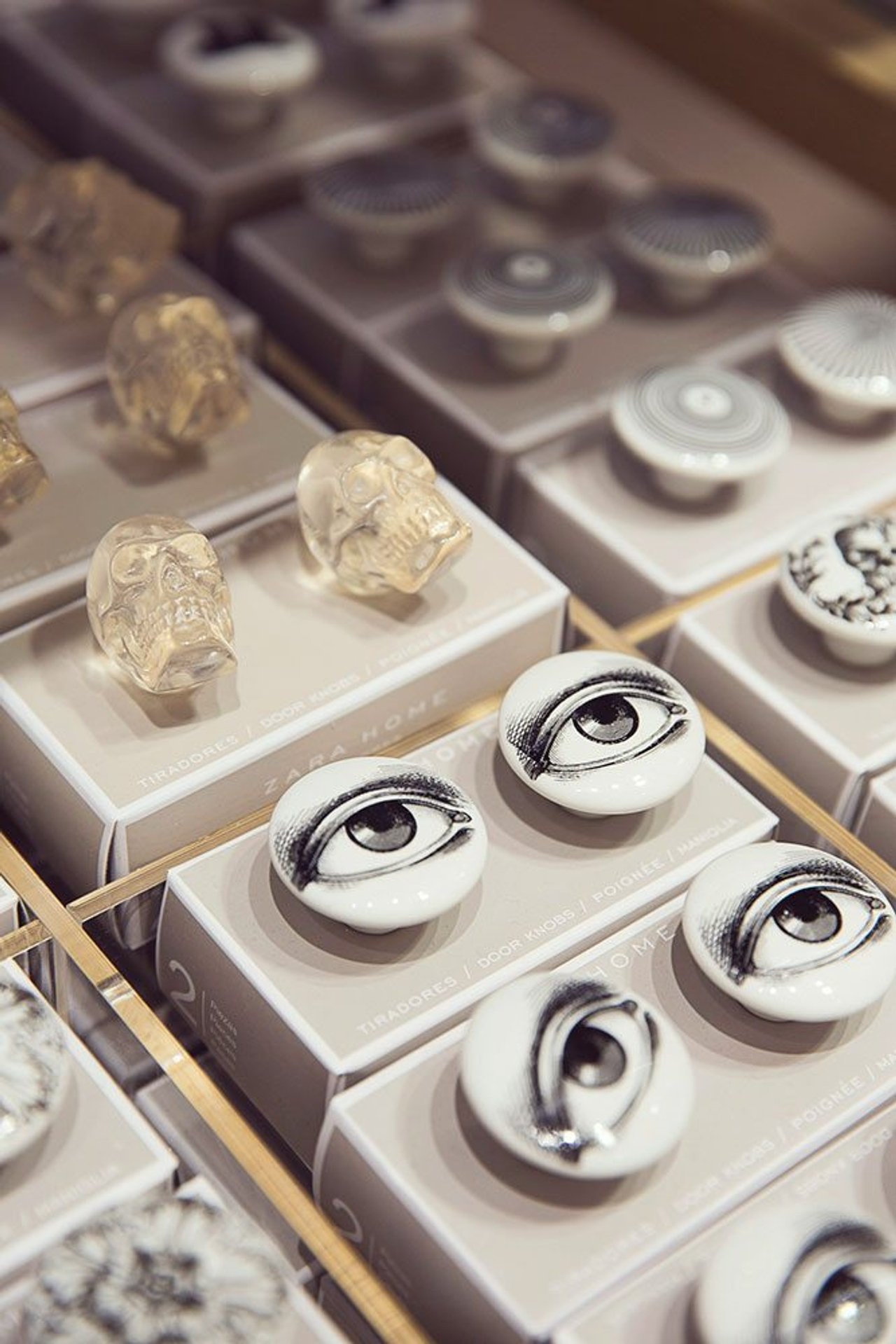 Store Guide Zara Home, the Spanish fastfashion giant’s new decor store in Yorkdale Mall