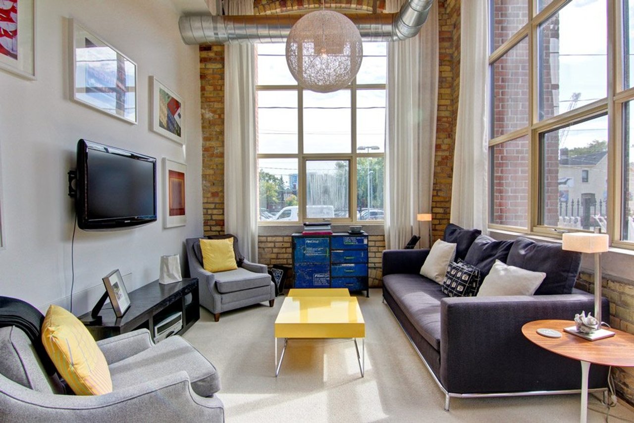 Condo of the Week: 736 Dundas Street East
