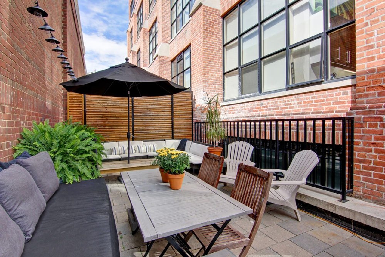 Condo of the Week: 736 Dundas Street East