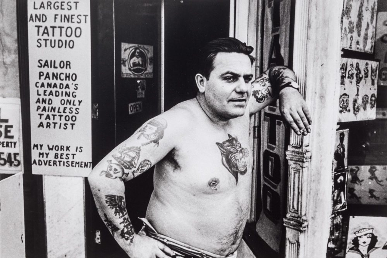Lutz Dille's Toronto street photography, on display at the U of T Art Centre