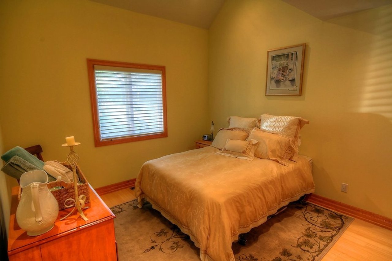 Cottage of the Week: $1.9 million for a high-end Georgian Bay home on a sandy beach