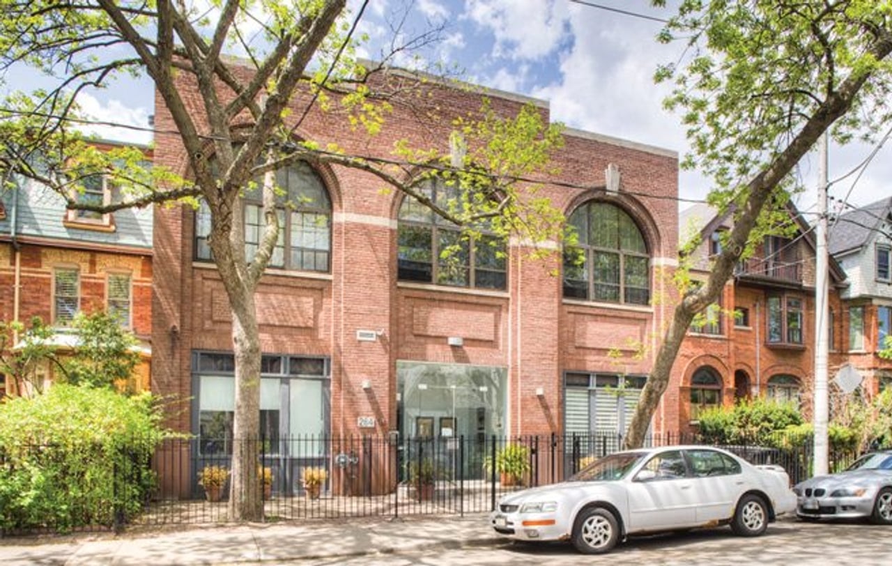 Condo of the Week: 264 Seaton Street, Unit 204