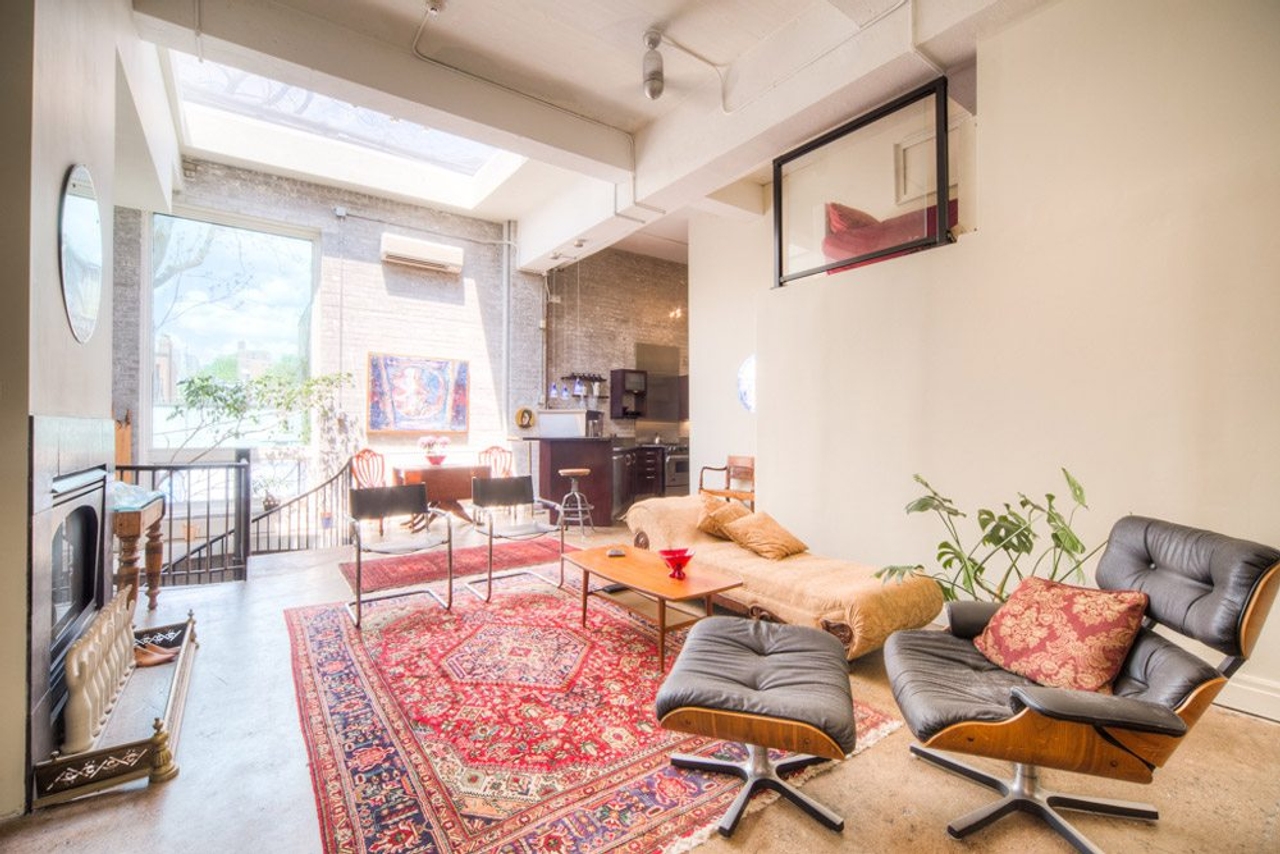 Condo of the Week: 264 Seaton Street, Unit 204