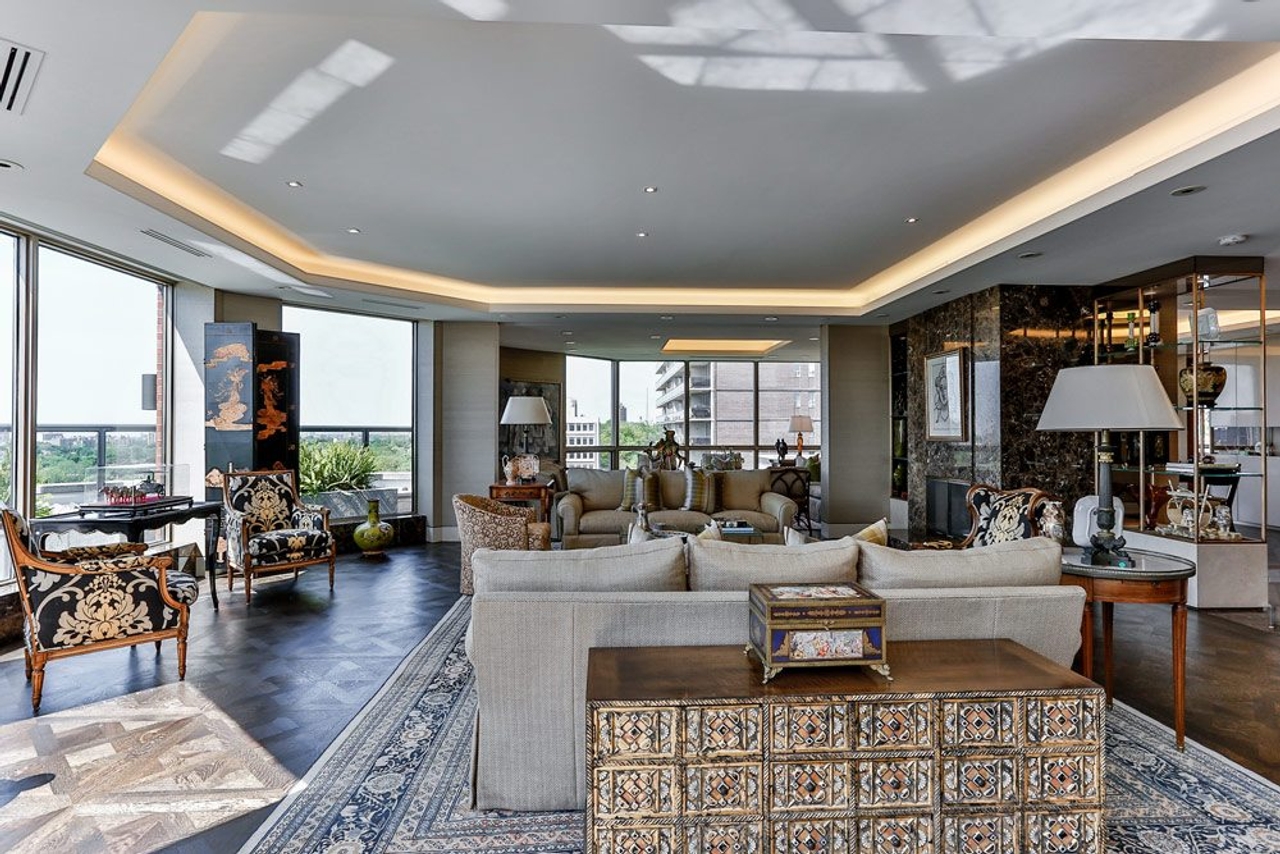 Condo of the Week: 33 Jackes Avenue, Suite 801