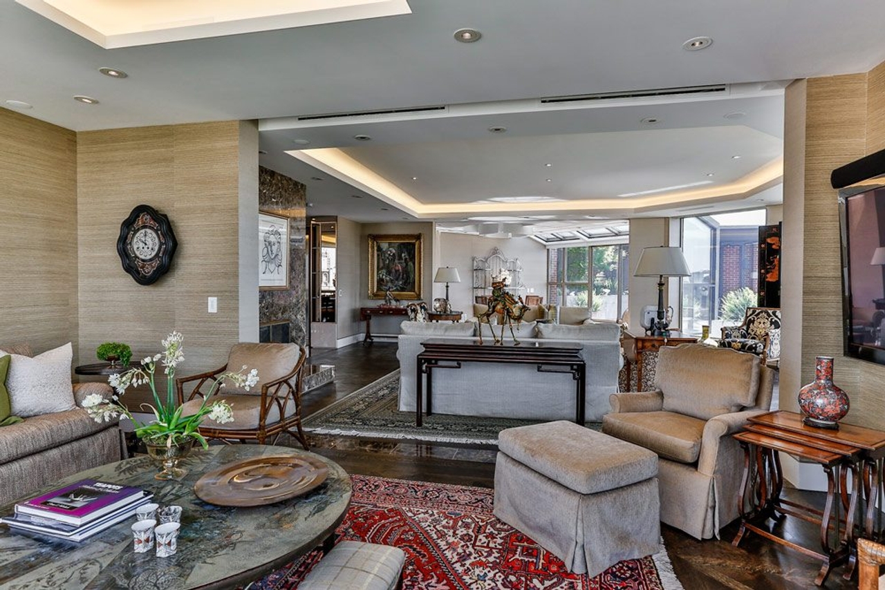 Condo of the Week: 33 Jackes Avenue, Suite 801