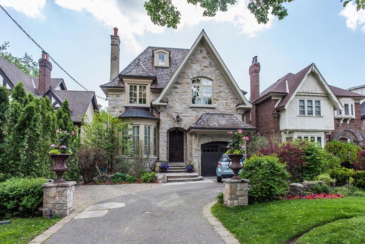 House of the Week: 214 Rosemary Road