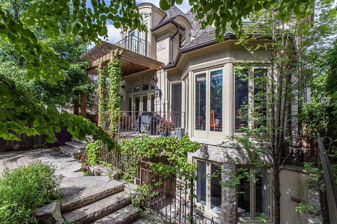 House of the Week: 214 Rosemary Road