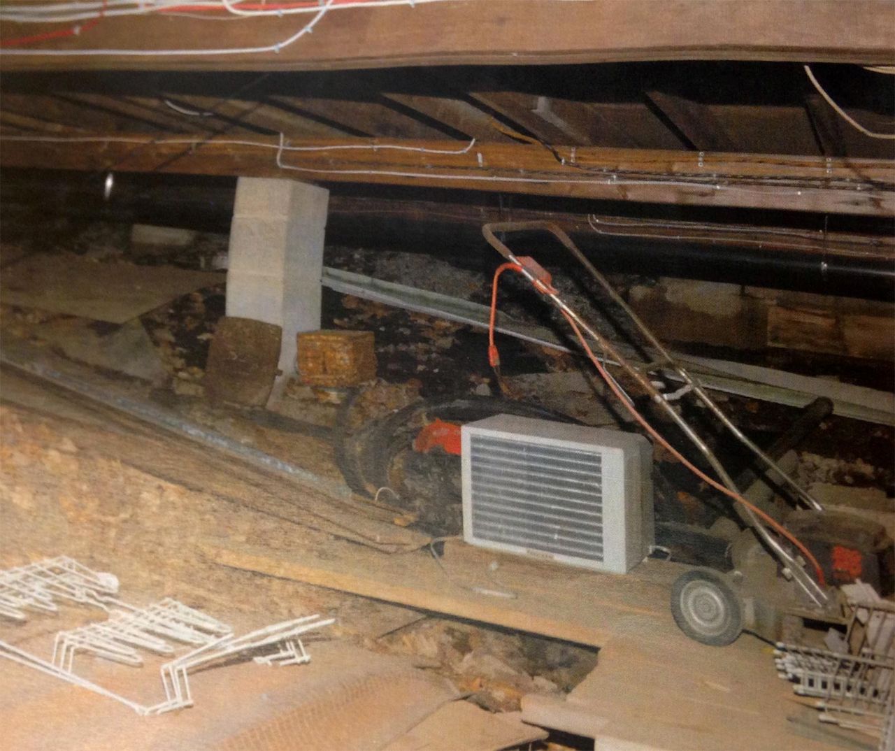 Crawl space