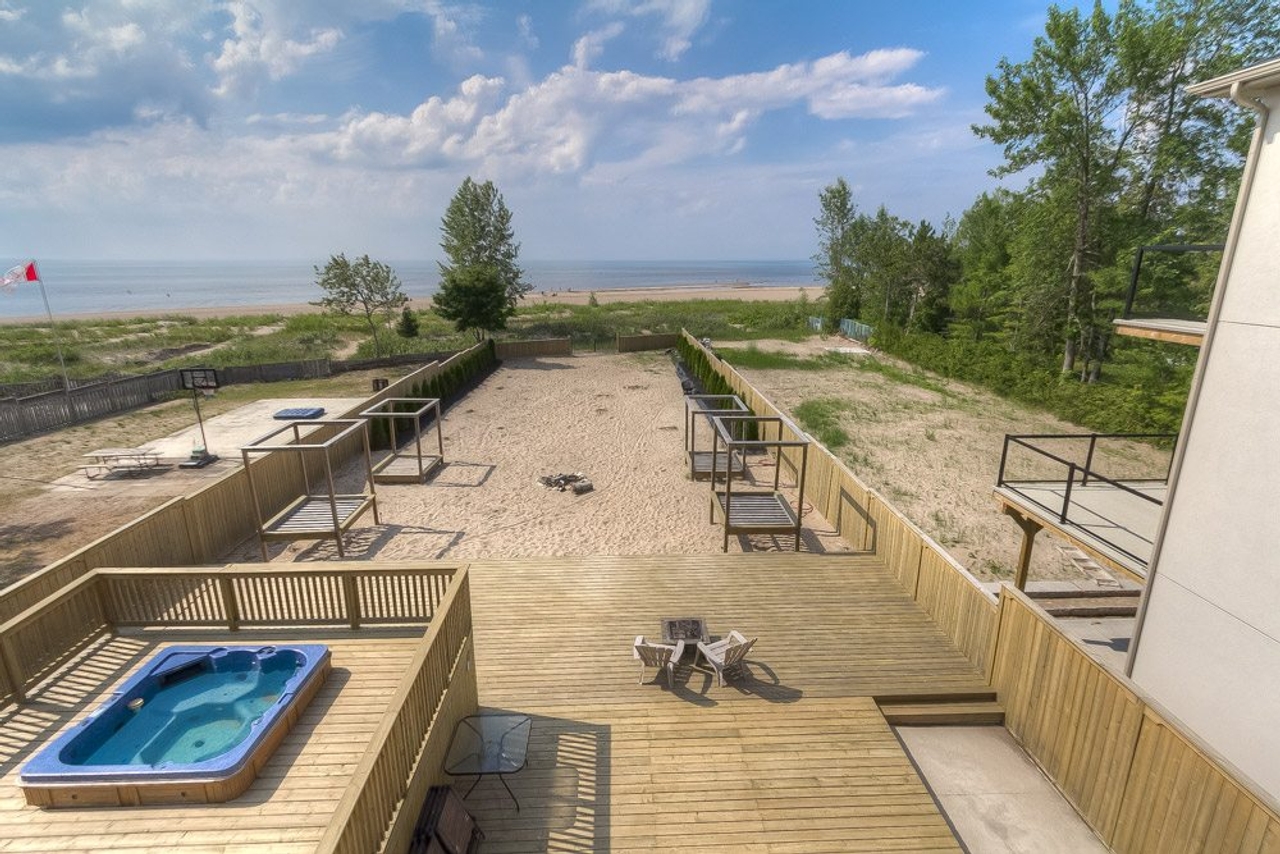 Cottage of the Week: 244 Kirby Lane