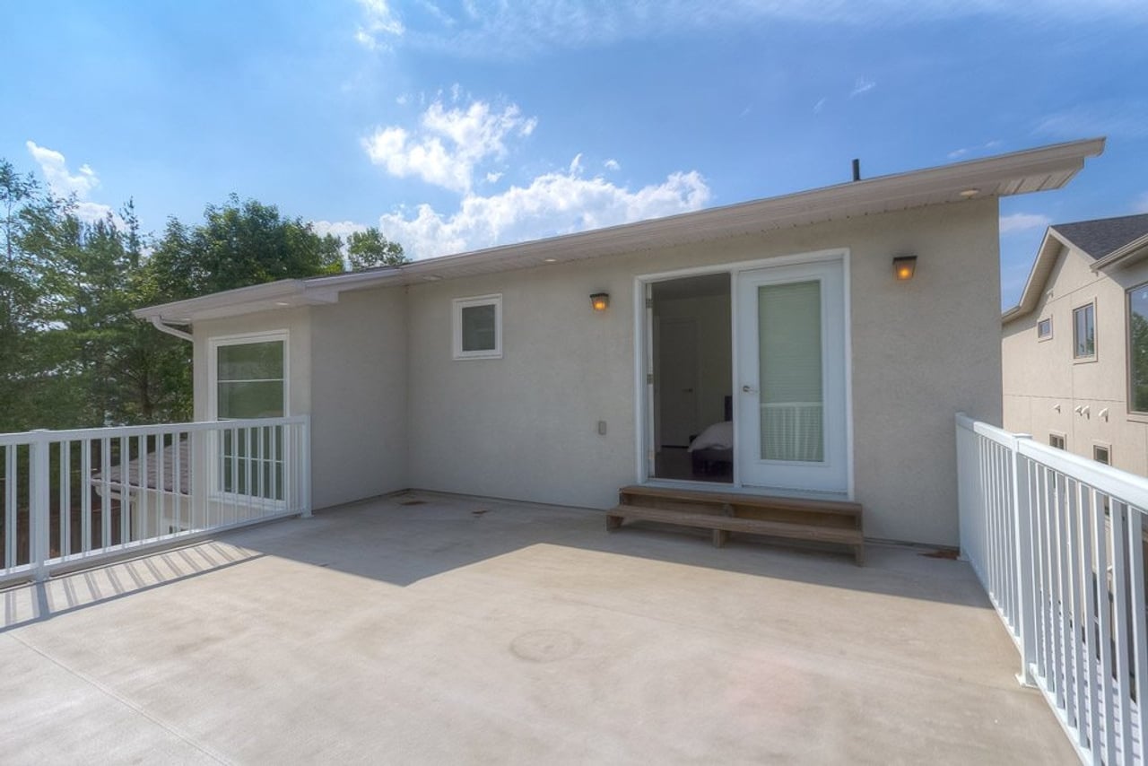 Cottage of the Week: 244 Kirby Lane