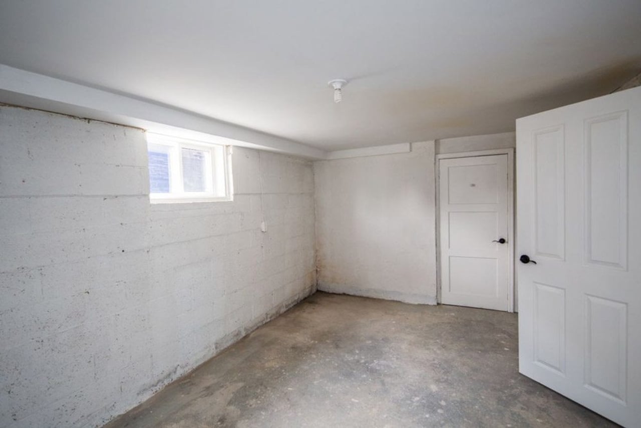 House of the Week: 11 Lamont Avenue