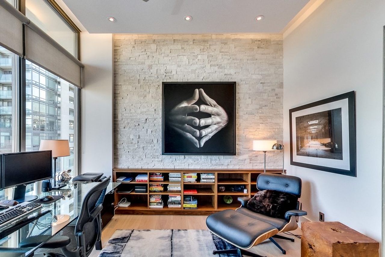 Condo of the Week: 21 Scollard Street