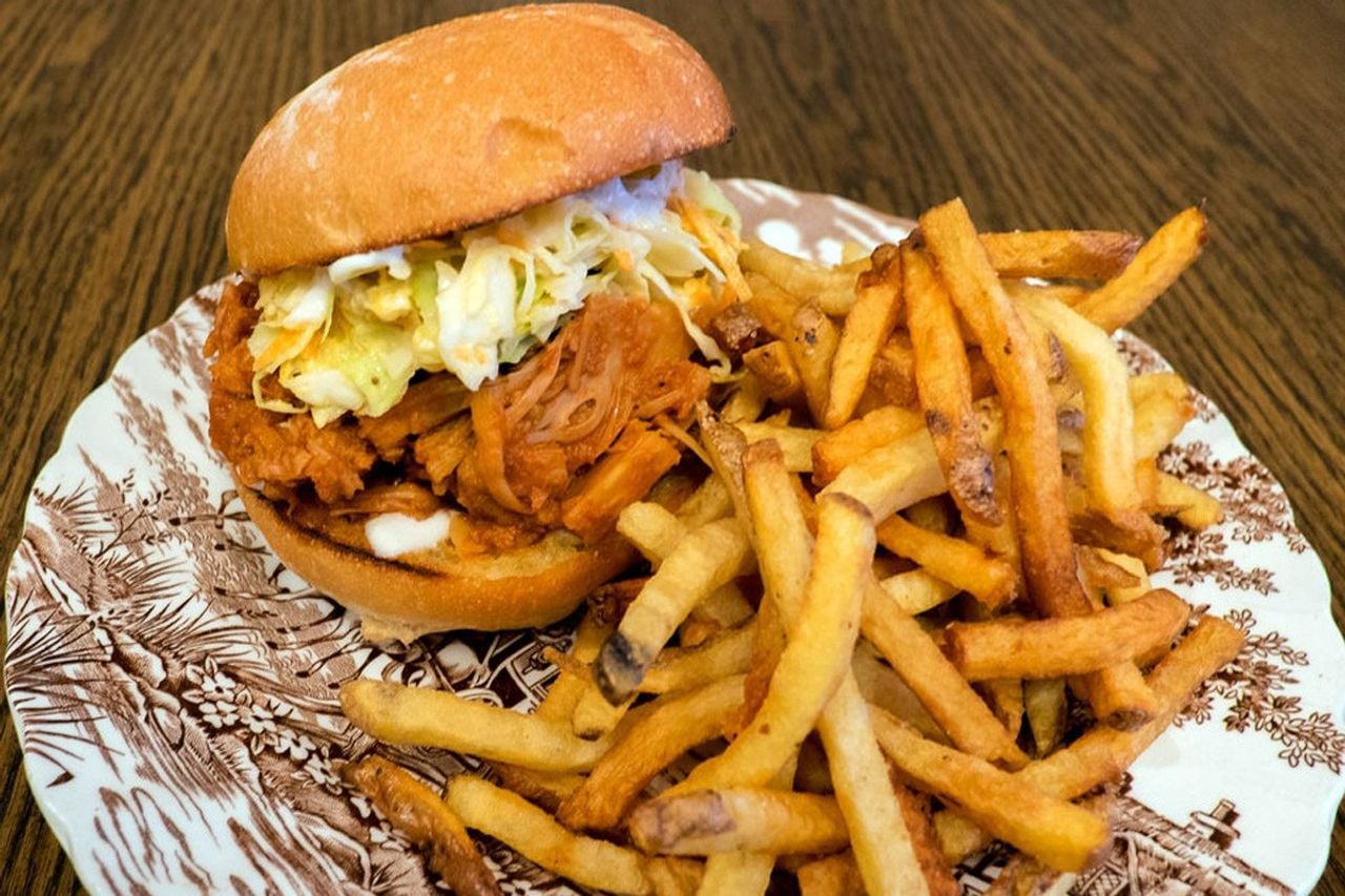 Introducing: Porter House, a new vegan pub on Dundas West