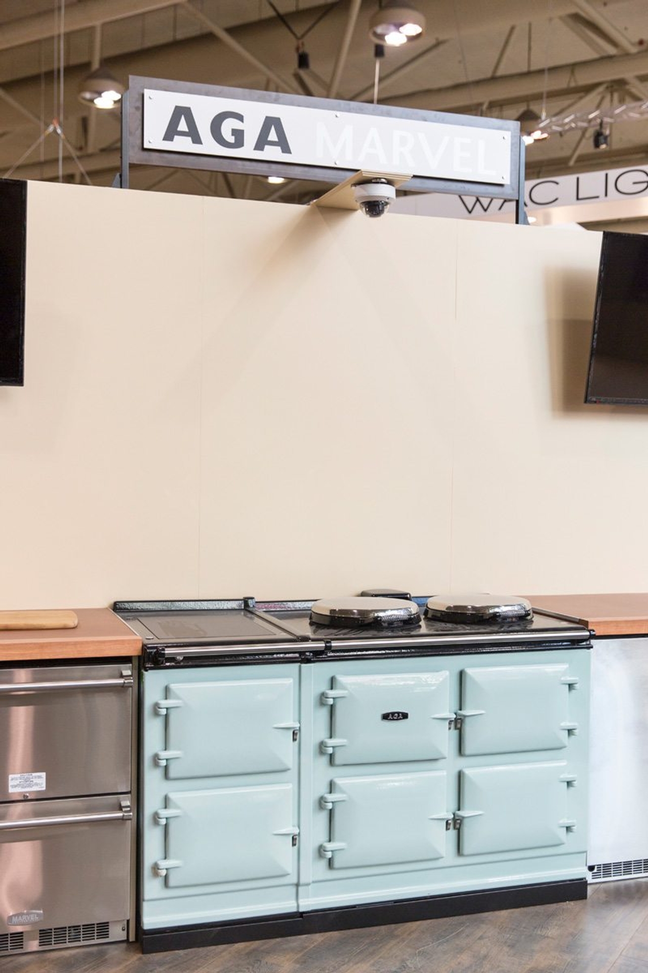 Retro kitchens, hippie chic and other big trends at this year's Interior Design Show
