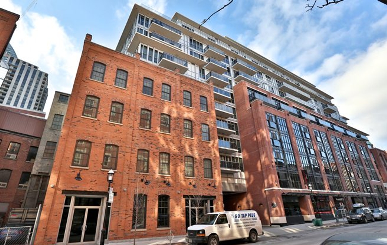 toronto-condo-of-the-week-55-front-street-east-intro