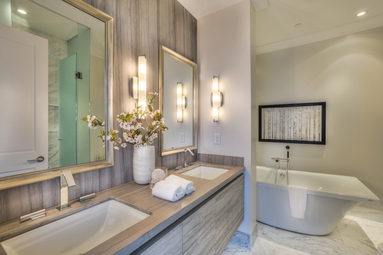 Condo of the Week: $2 million for a penthouse atop one of Toronto's tallest towers