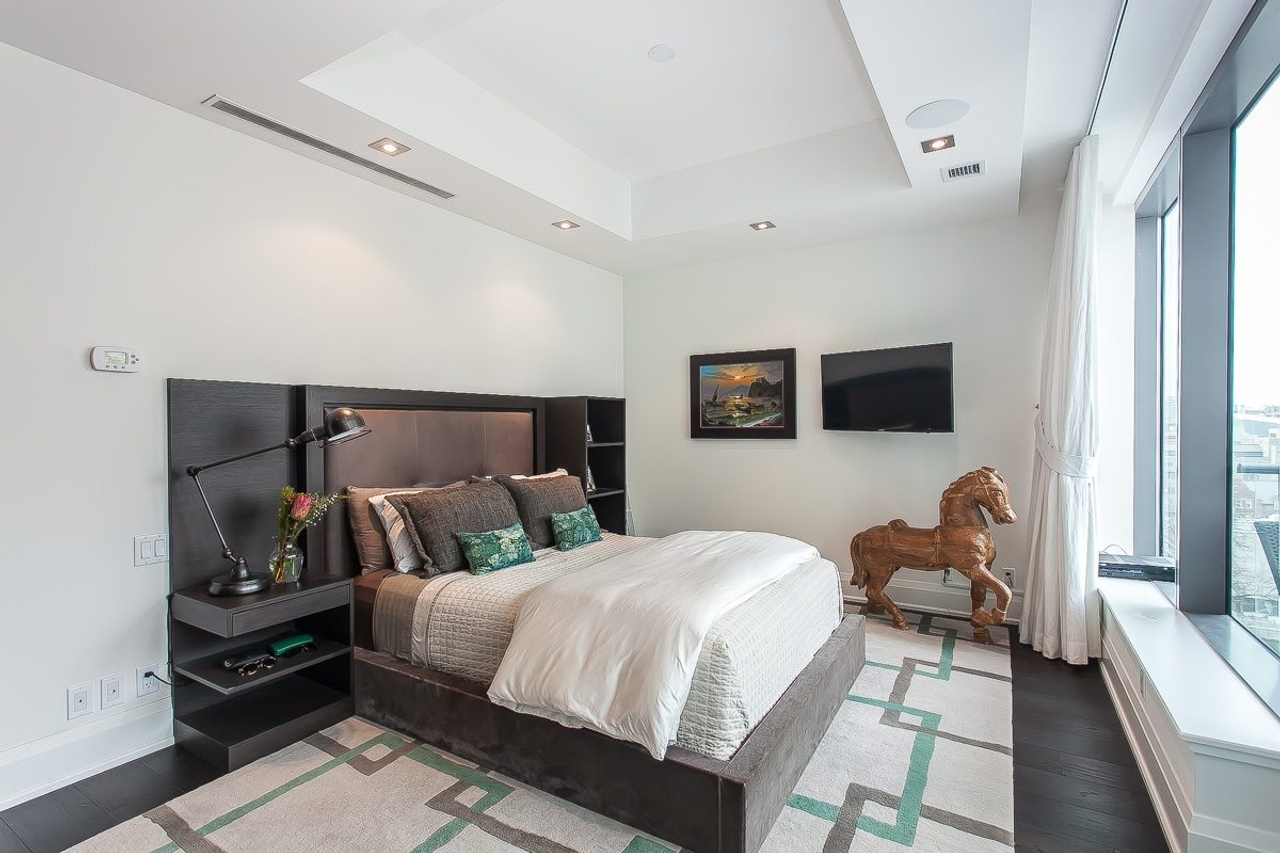 Condo of the Week: $1.7 million for a downtown suite with valet service