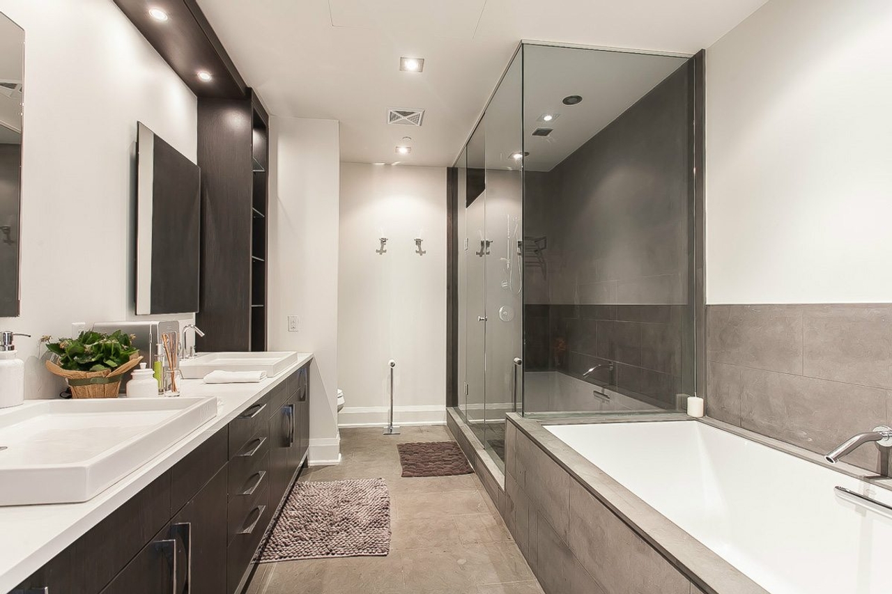 Condo of the Week: $1.7 million for a downtown suite with valet service